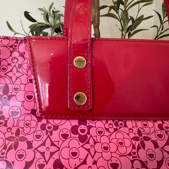 Cosmic Blossom - Picture 6 of 16